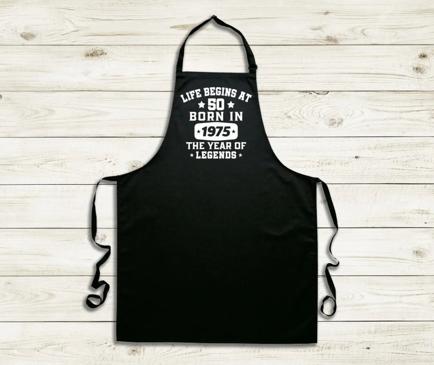 BBQ Schort met naam - Life begins at 50 - Geschenkenset