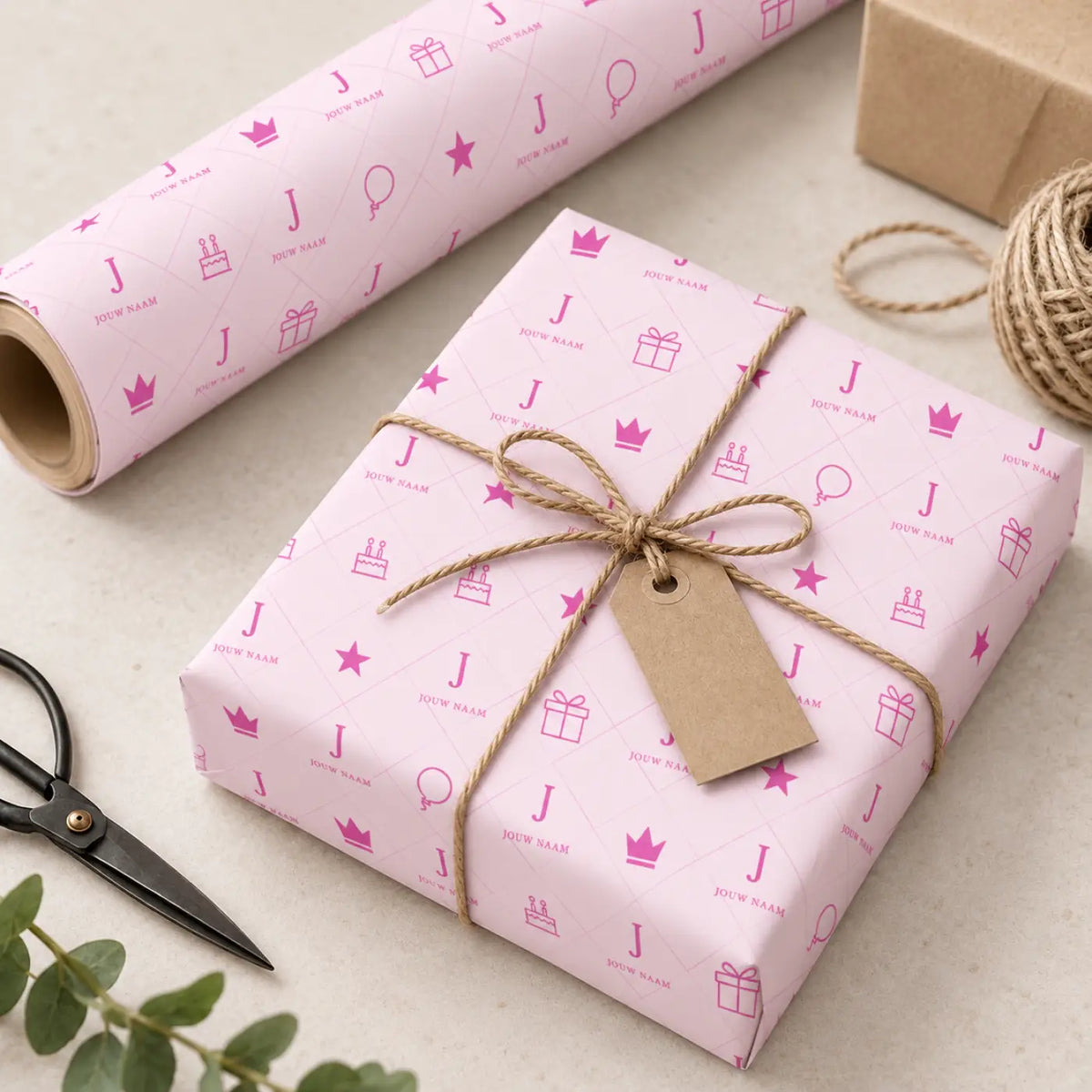 Inpakpapier Feest Roze - Gepersonaliseerd met Naam